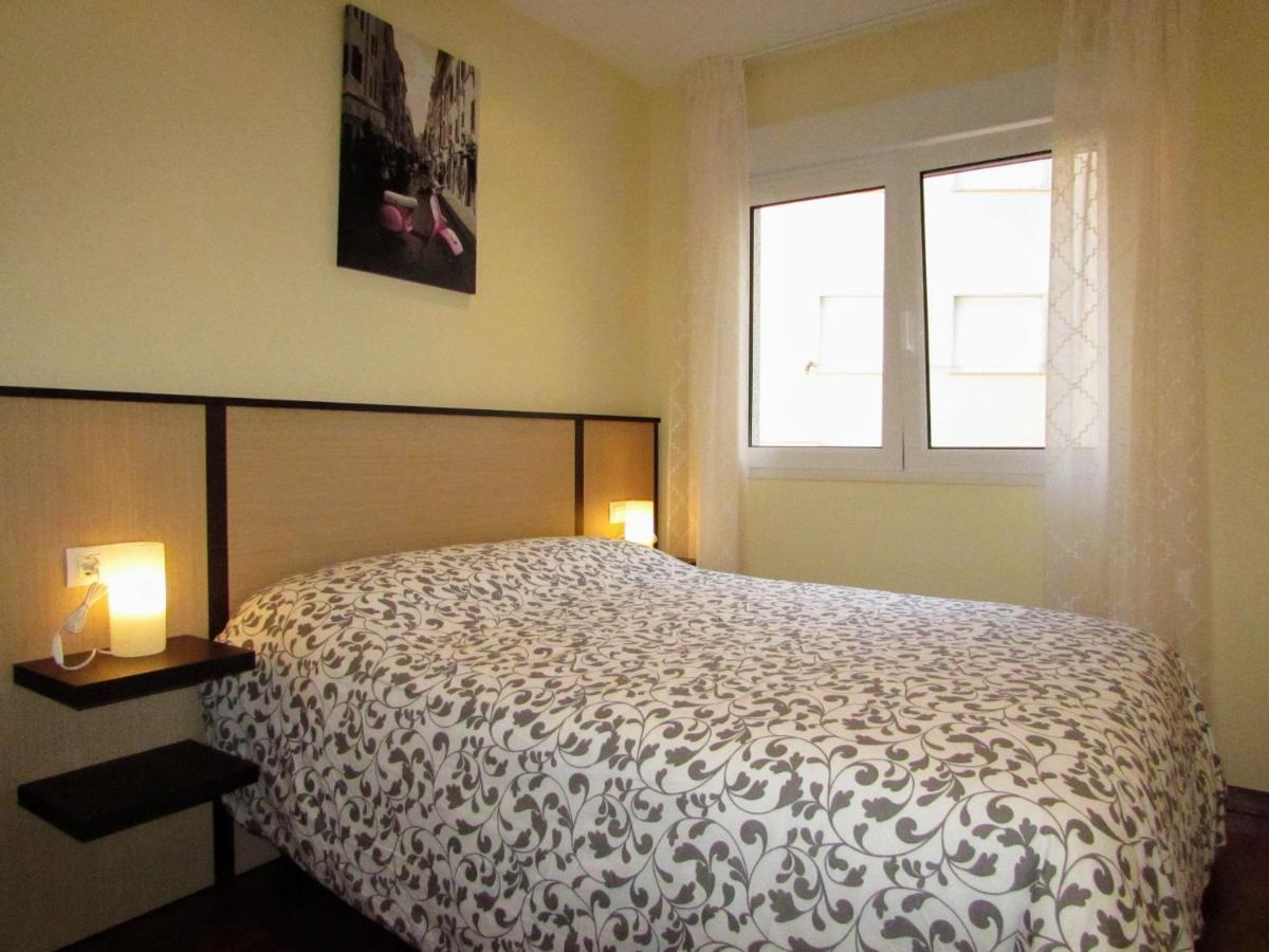 Apartamento En Centro De Fisterra Exteriör bild
